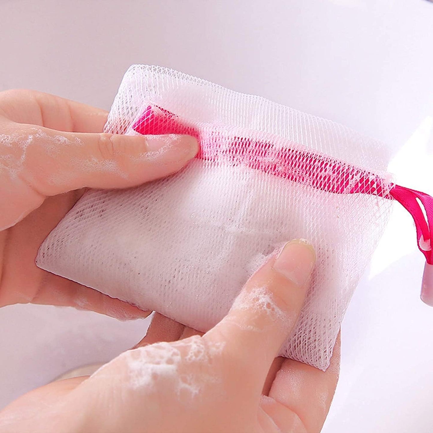 Pack of 3 Soap Net Mesh Pouch β Exfoliating Soap Saver Bags (Random Colors)